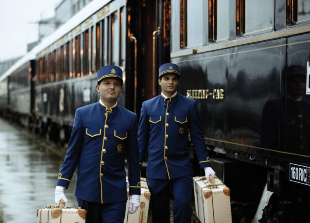 Venice-Simplon-Orient-Express-1930s-staff-1068x768.jpg