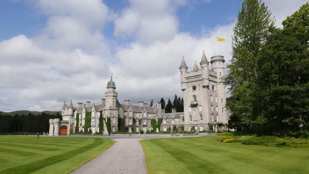 Scotland's Aberdeenshire: Discover 900 years of queens, castles and ...