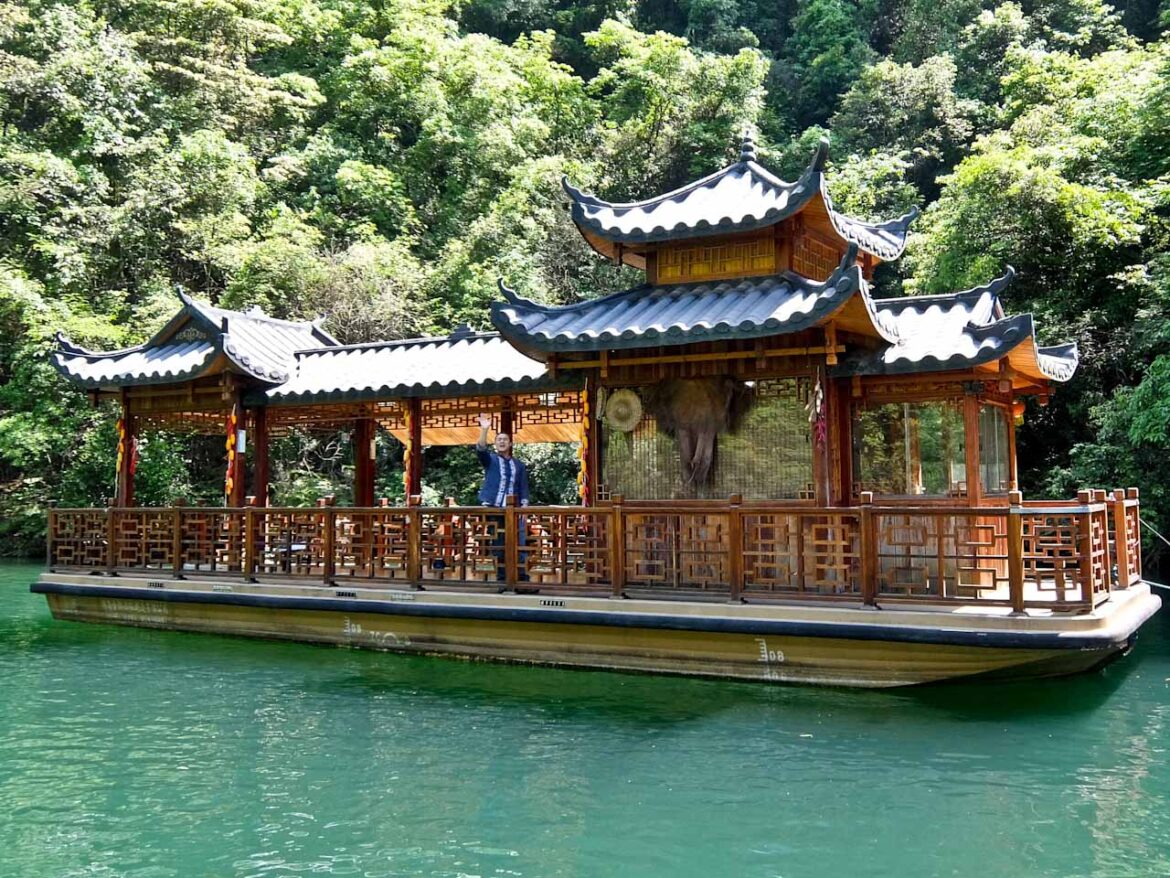 Boafeng Lake Boatman Singing