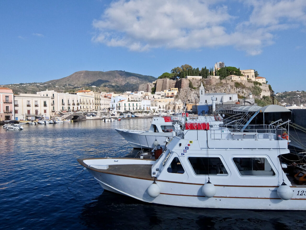 lipari tourist information