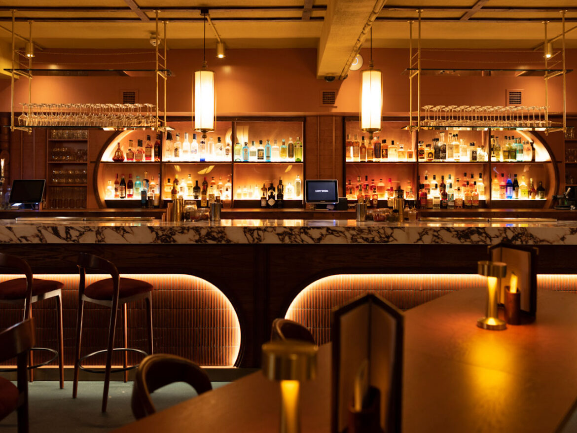 Bar & Restaurant Review: Lucy Wong, Rathbone Place, London