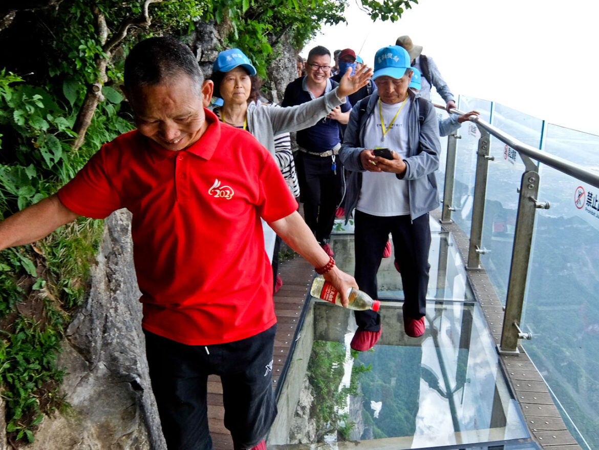 Tianmen Glass Skywalk Tourists