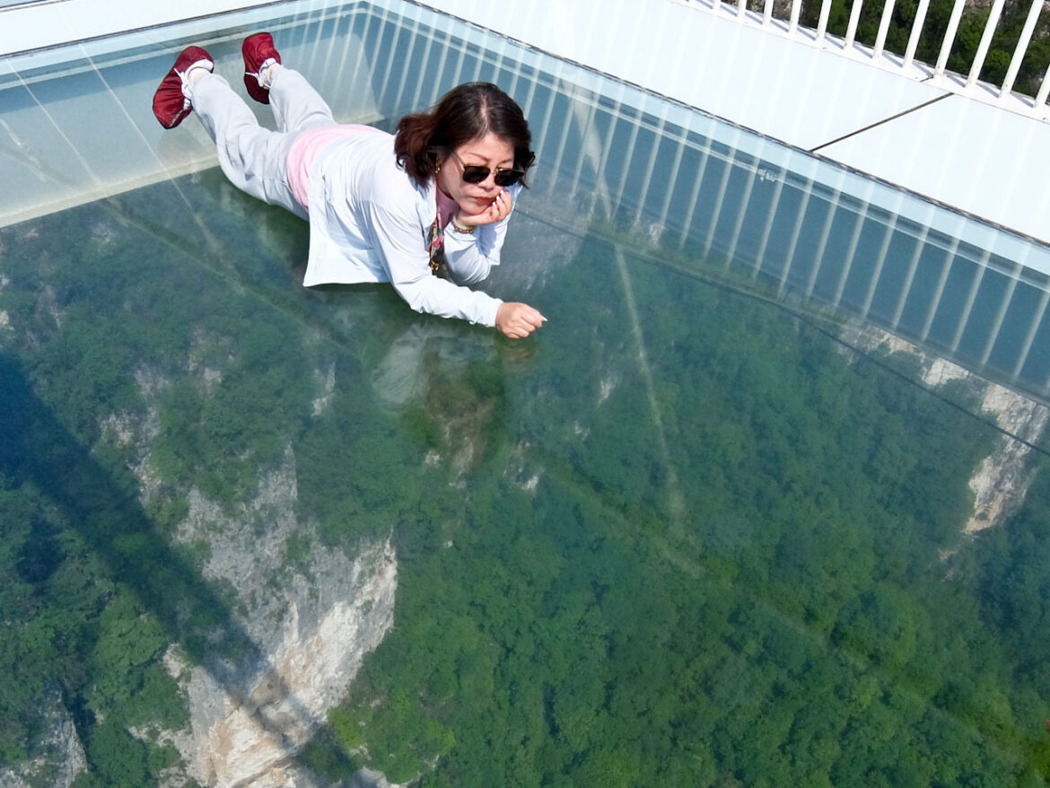 Zhangjiajie Glass Bridge Tourist